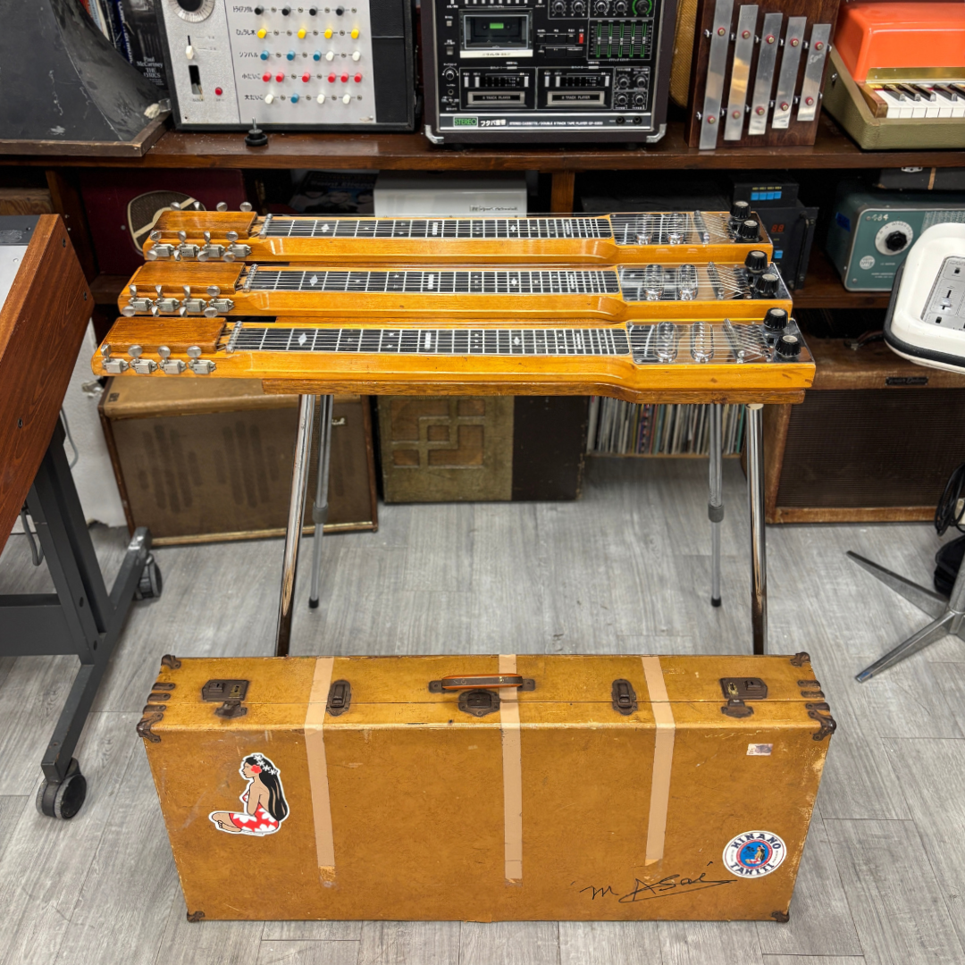 magnatone pedal Magnatone Triple Neck Console Steel Guitar FOR SALE