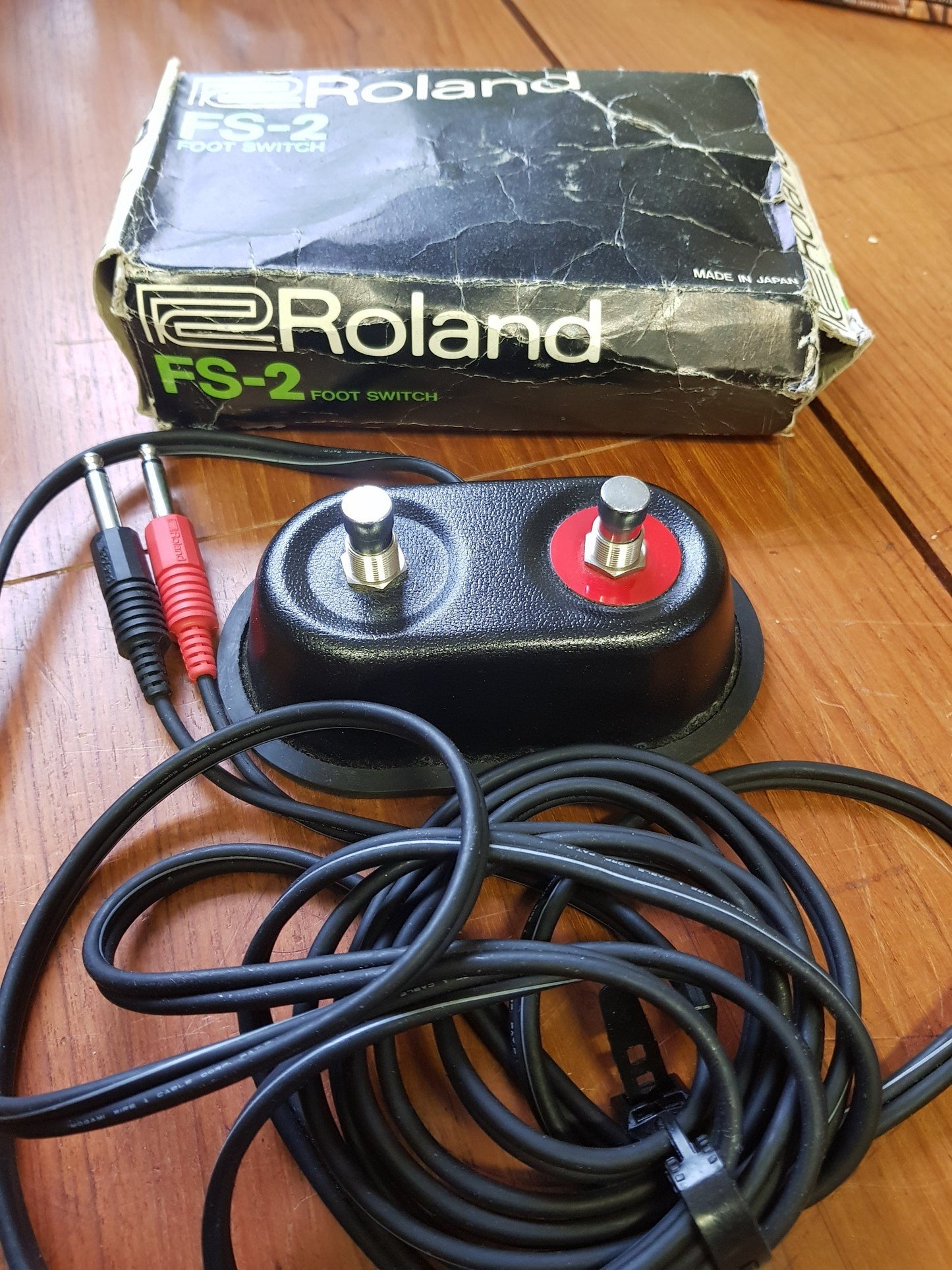 Roland FS-2 Double Footswitch FOR SALE – Soundgas