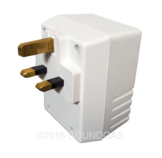 Step-Down Transformer: 240v to 120v (for USA gear)