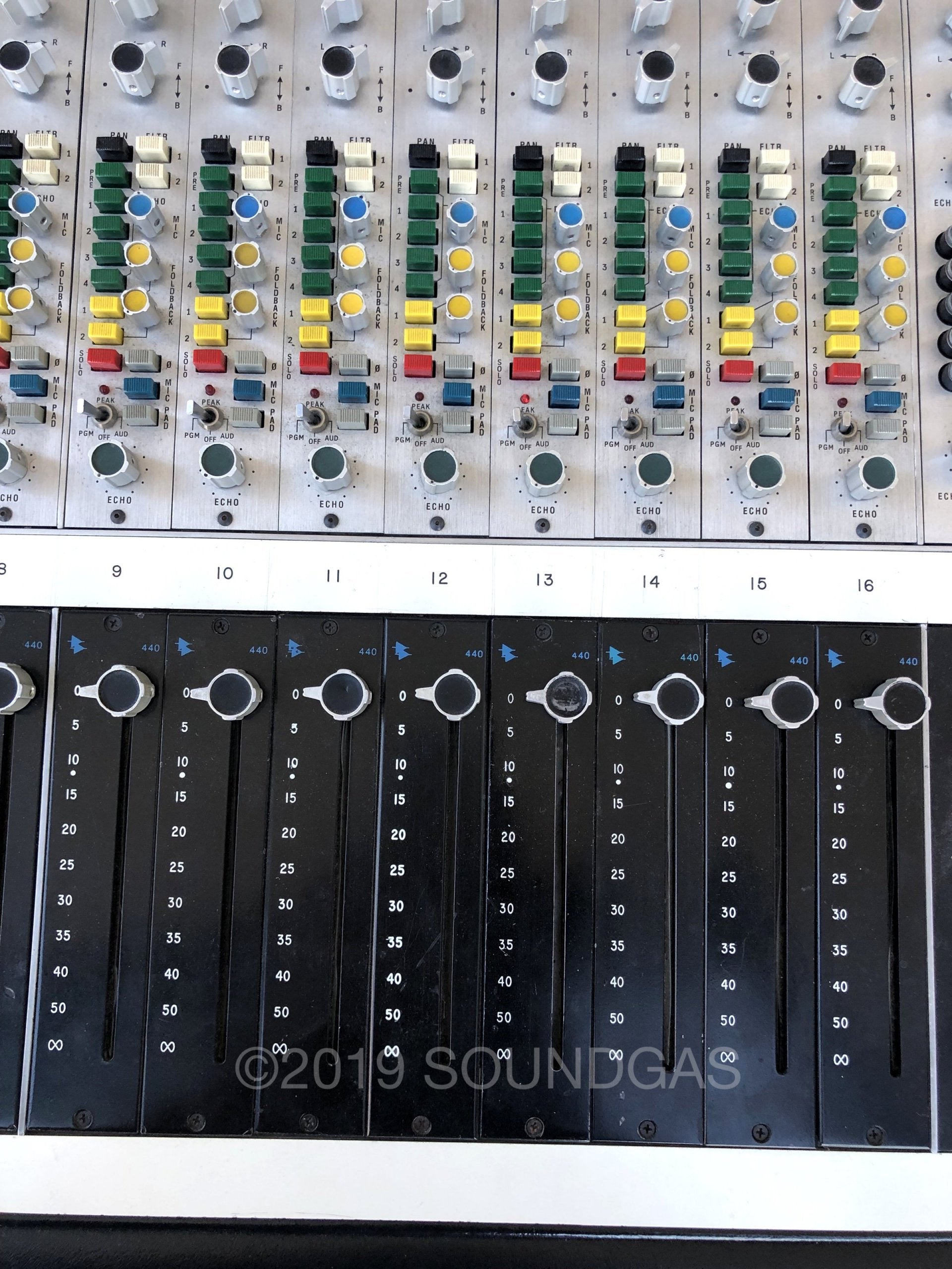 API 1604 Vintage Console FOR SALE – Soundgas