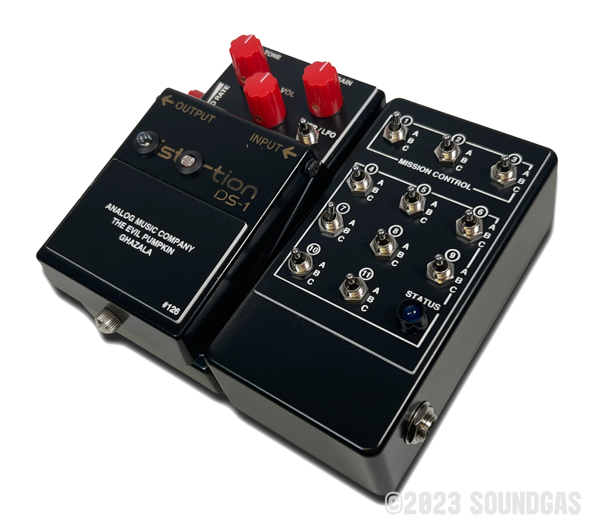 evil pumpkin pedal Analog Music Company Darth (Evil) Pumpkin