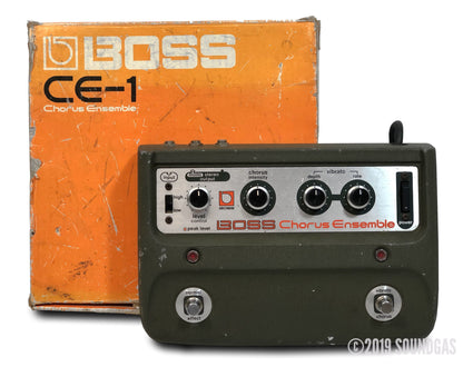 Boss CE-1 Chorus Ensemble + Box