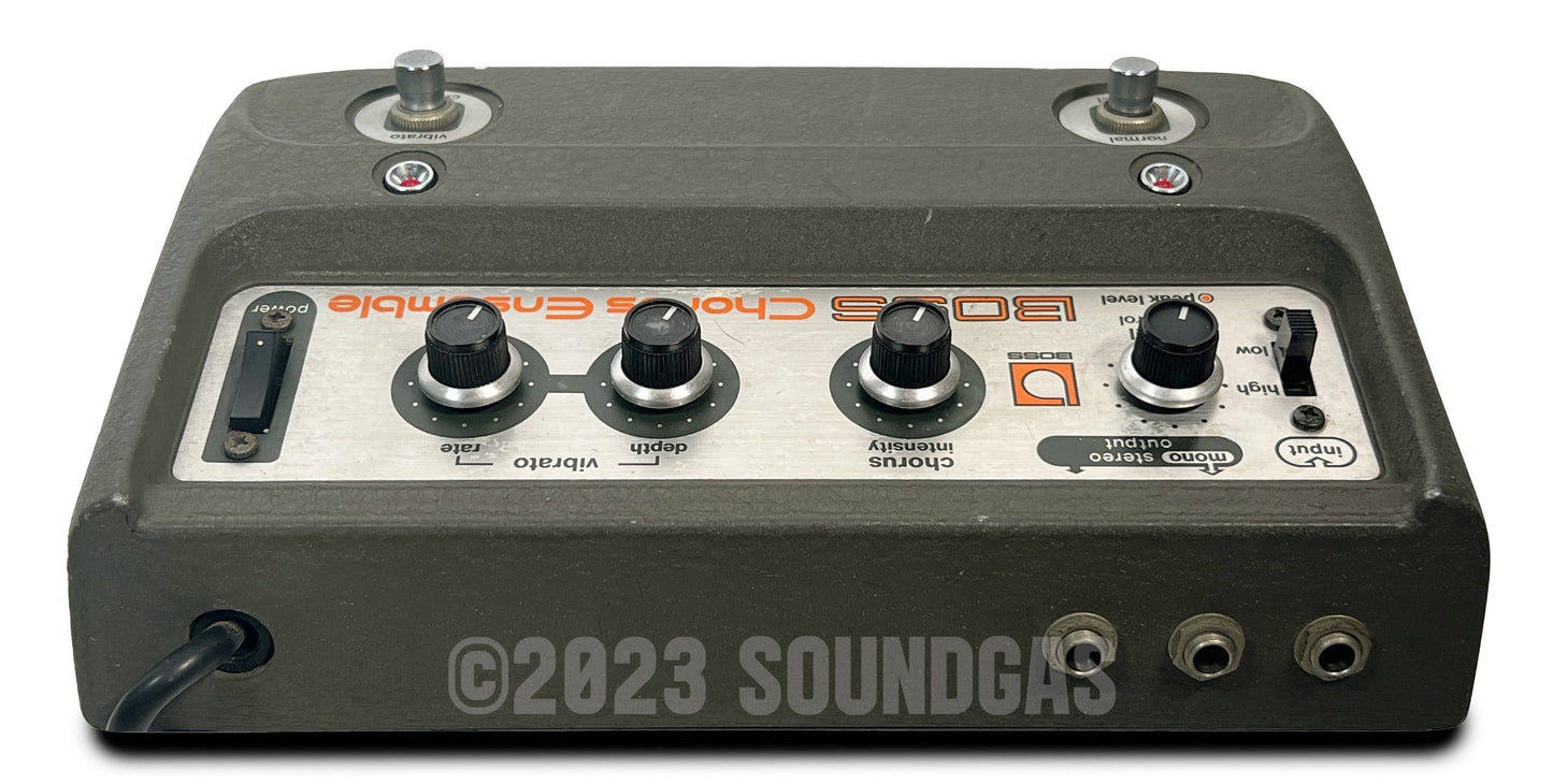 Boss CE-1 Chorus Ensemble