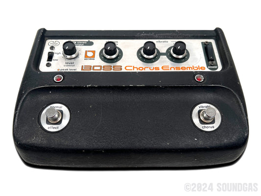 Boss CE-1 Chorus Ensemble