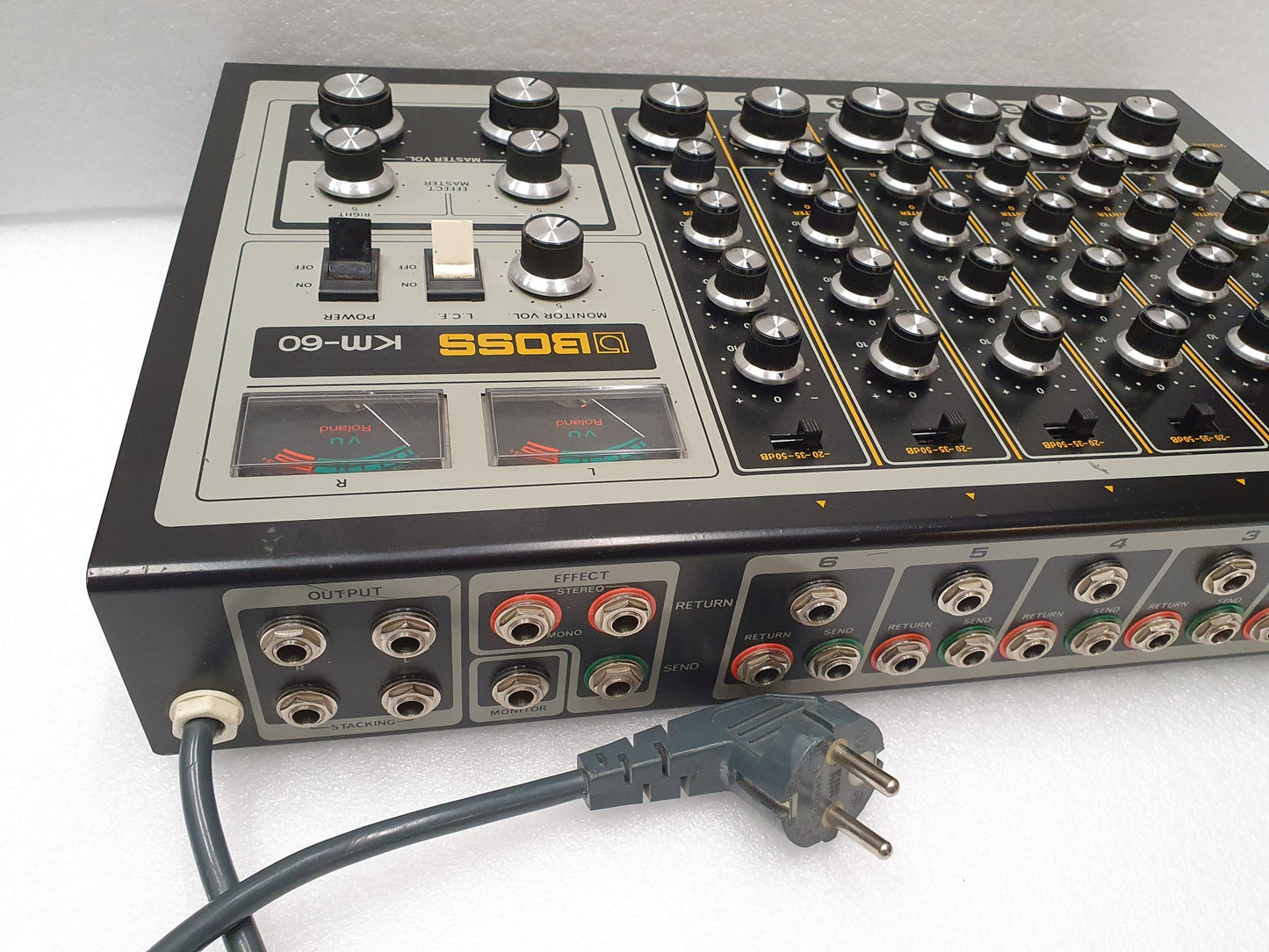 Boss KM-60 Mixer