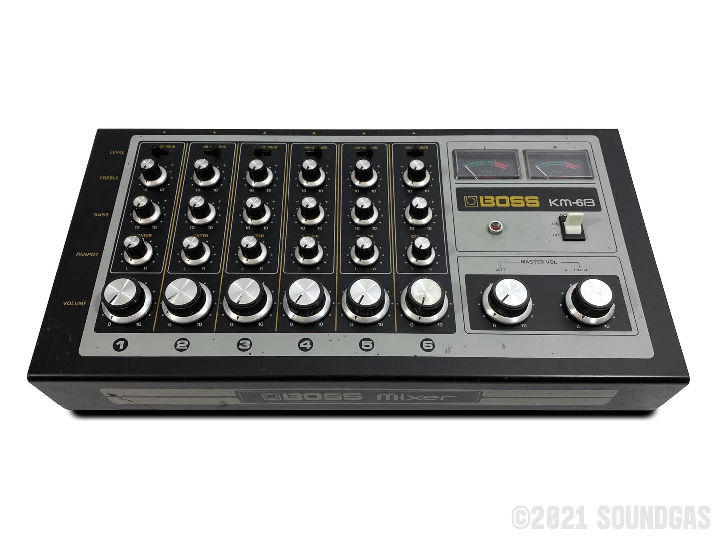 Boss KM-6B Mixer