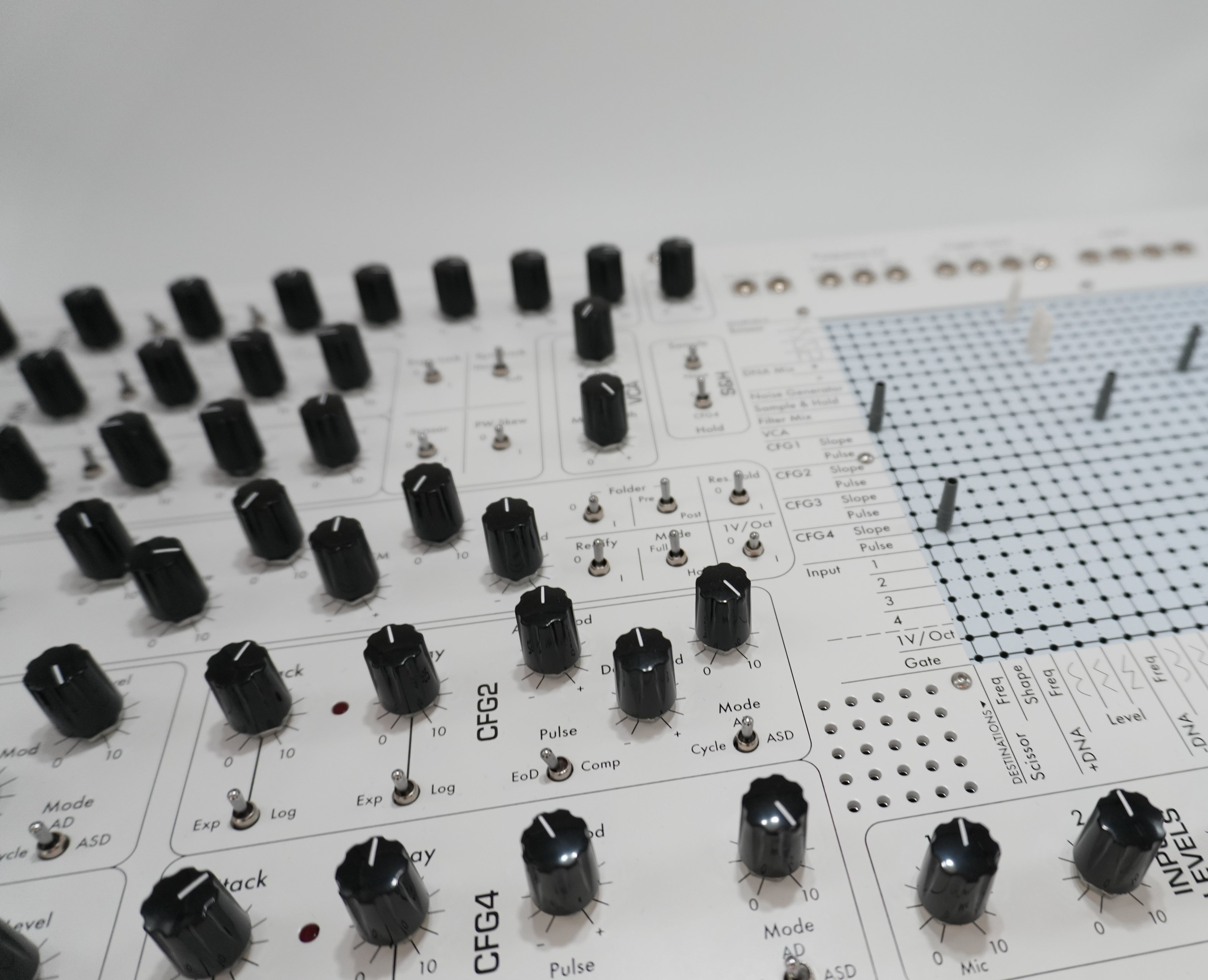 Future Sound Systems Cric Synthesizer - Greyscale Limited Edition - PREORDER
