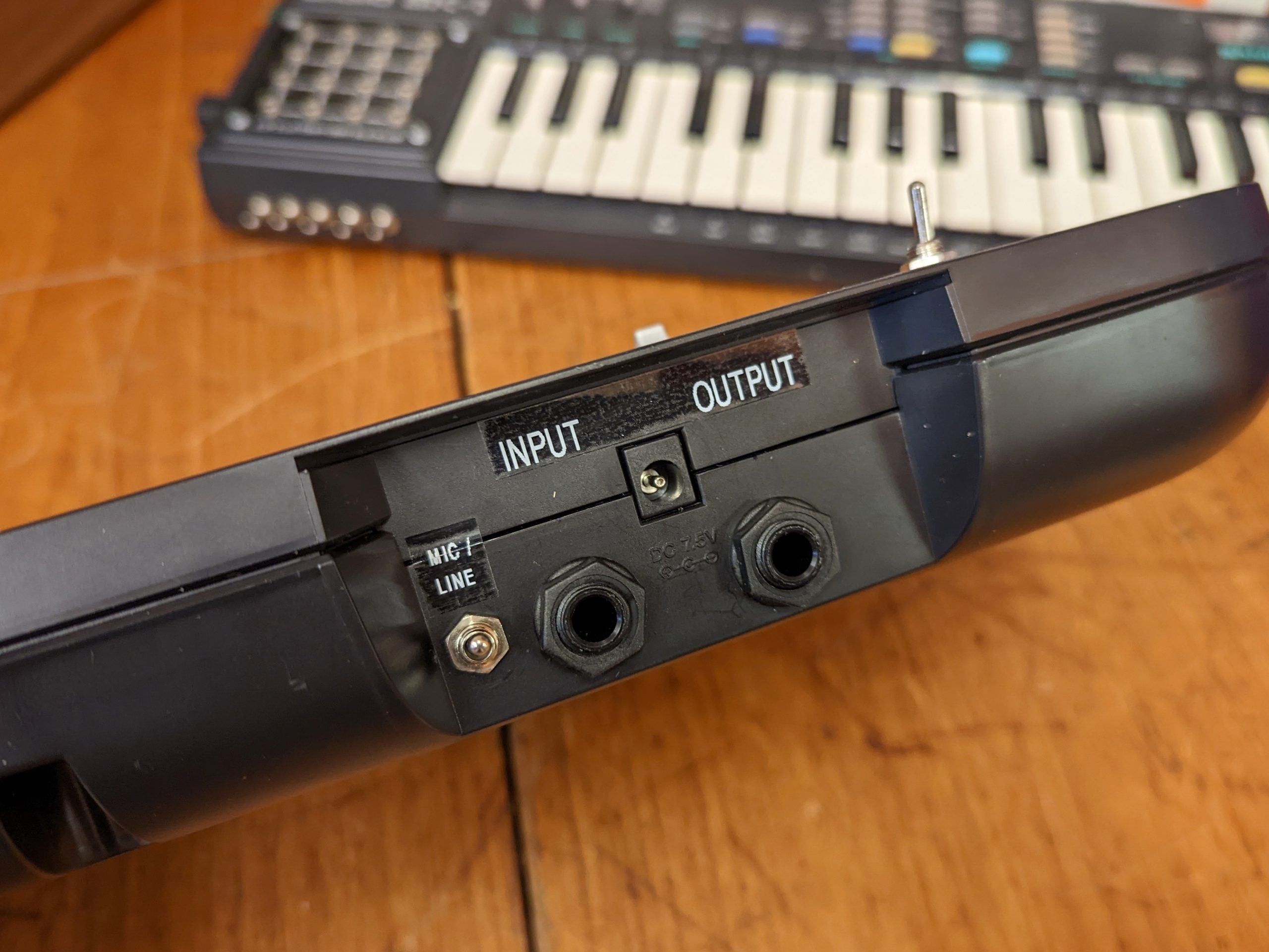 Casio Voiceman V 10 Circuitbent Sampling Keyboard FOR SALE Soundgas