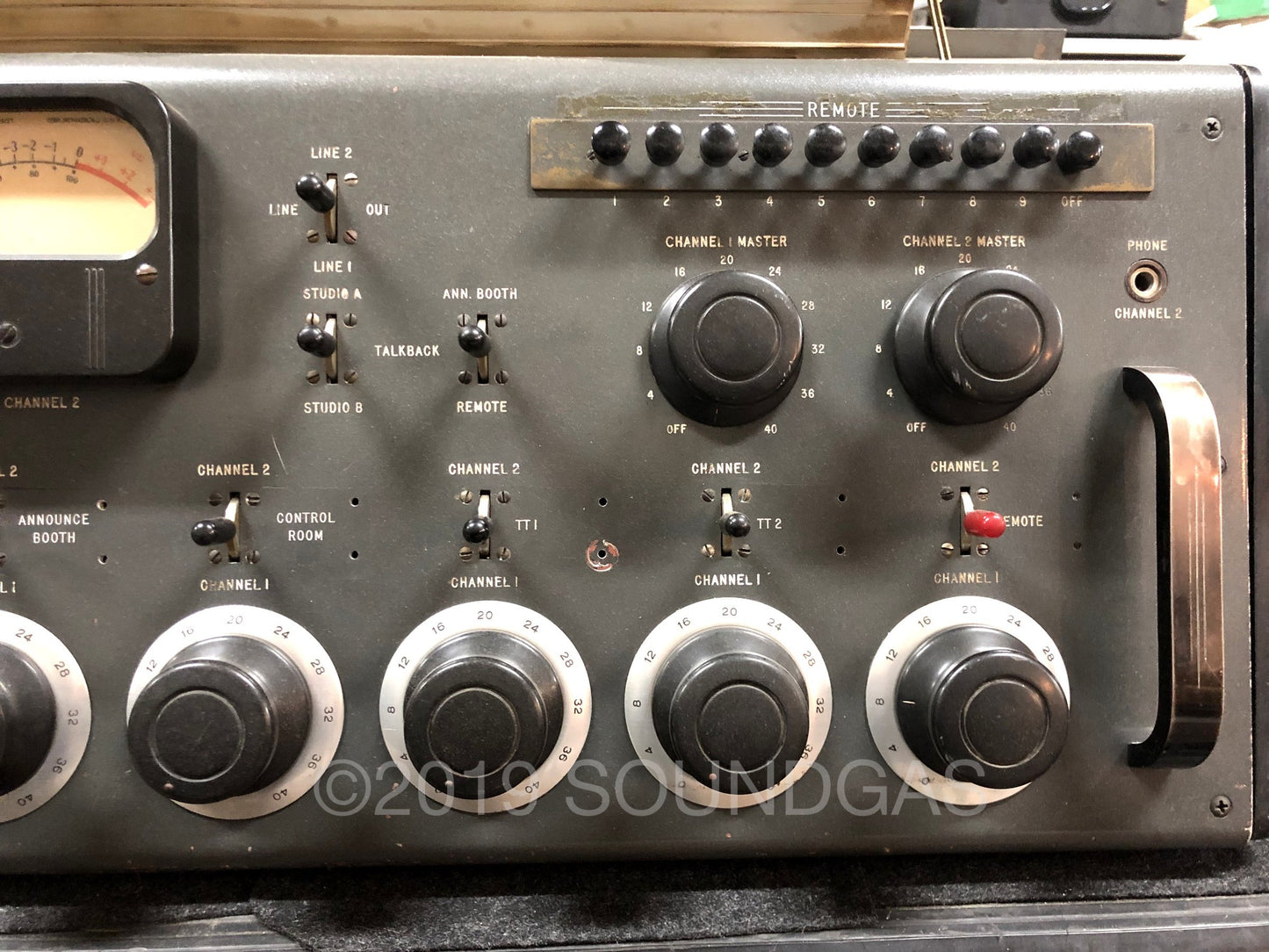 Collins 212 A Tube Console