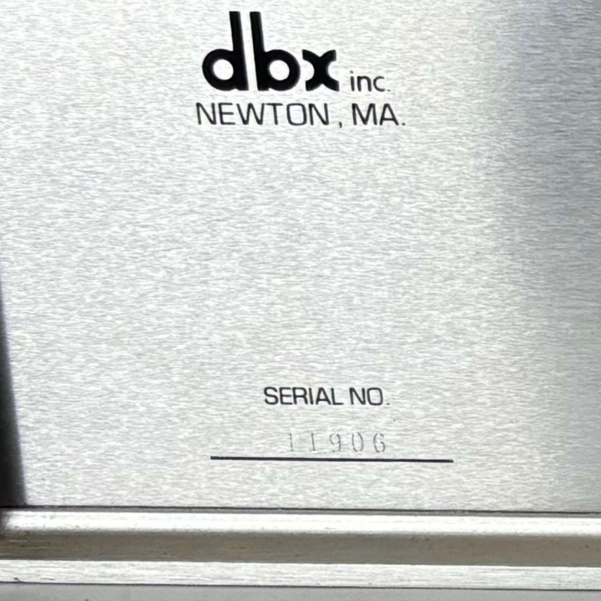 DBX 3BX Serial (11906)