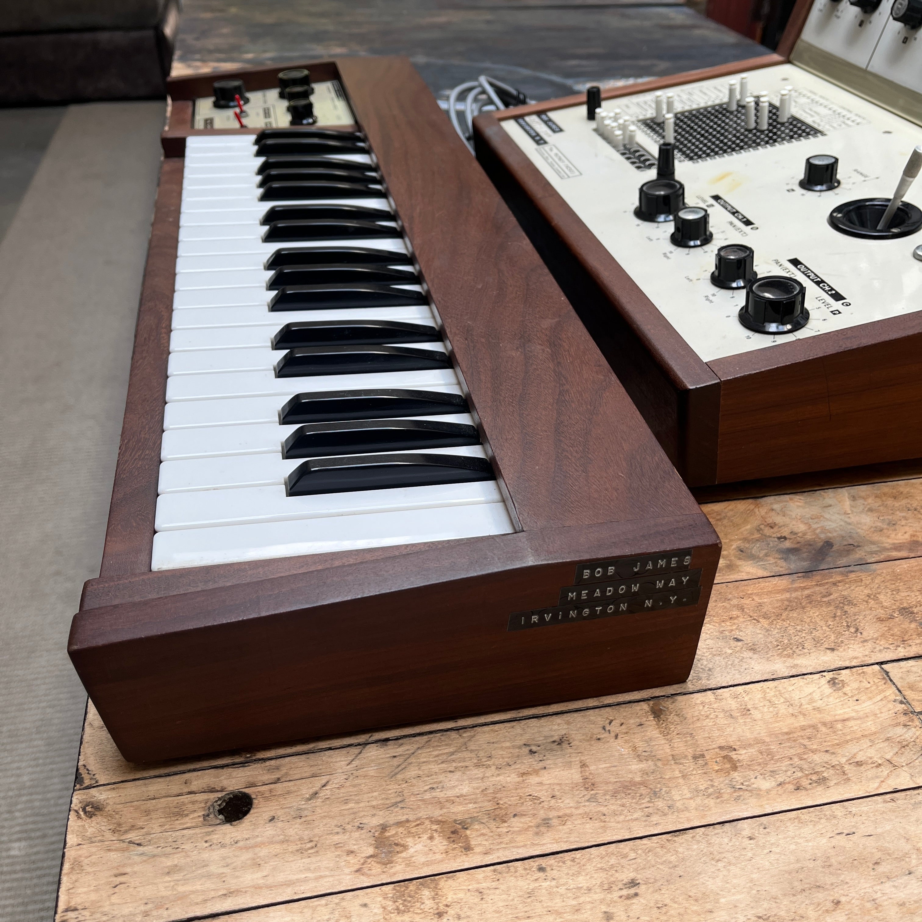 EMS VCS 3 Putney and Cricklewood 194 20