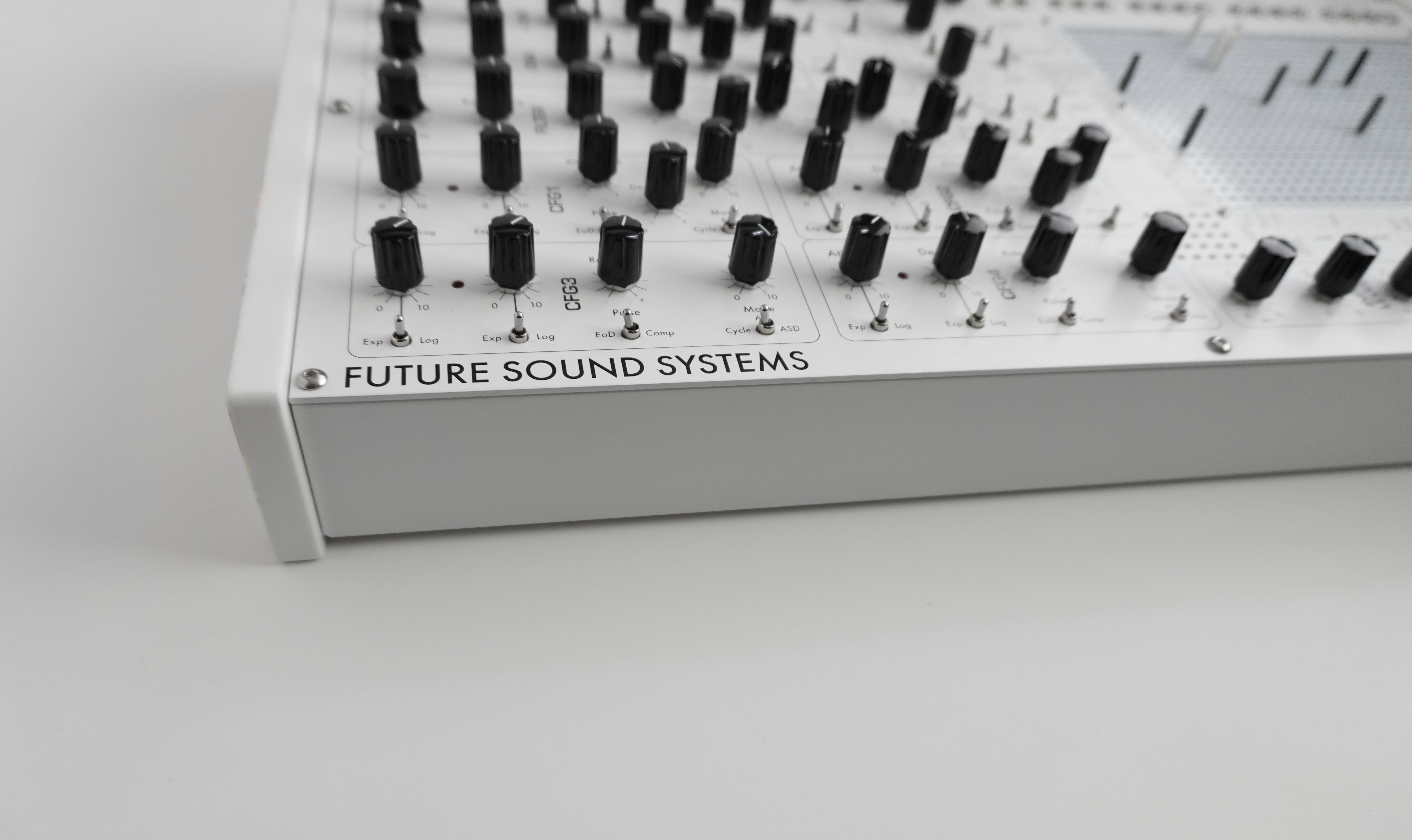 Future Sound Systems Cric Synthesizer - Greyscale Limited Edition