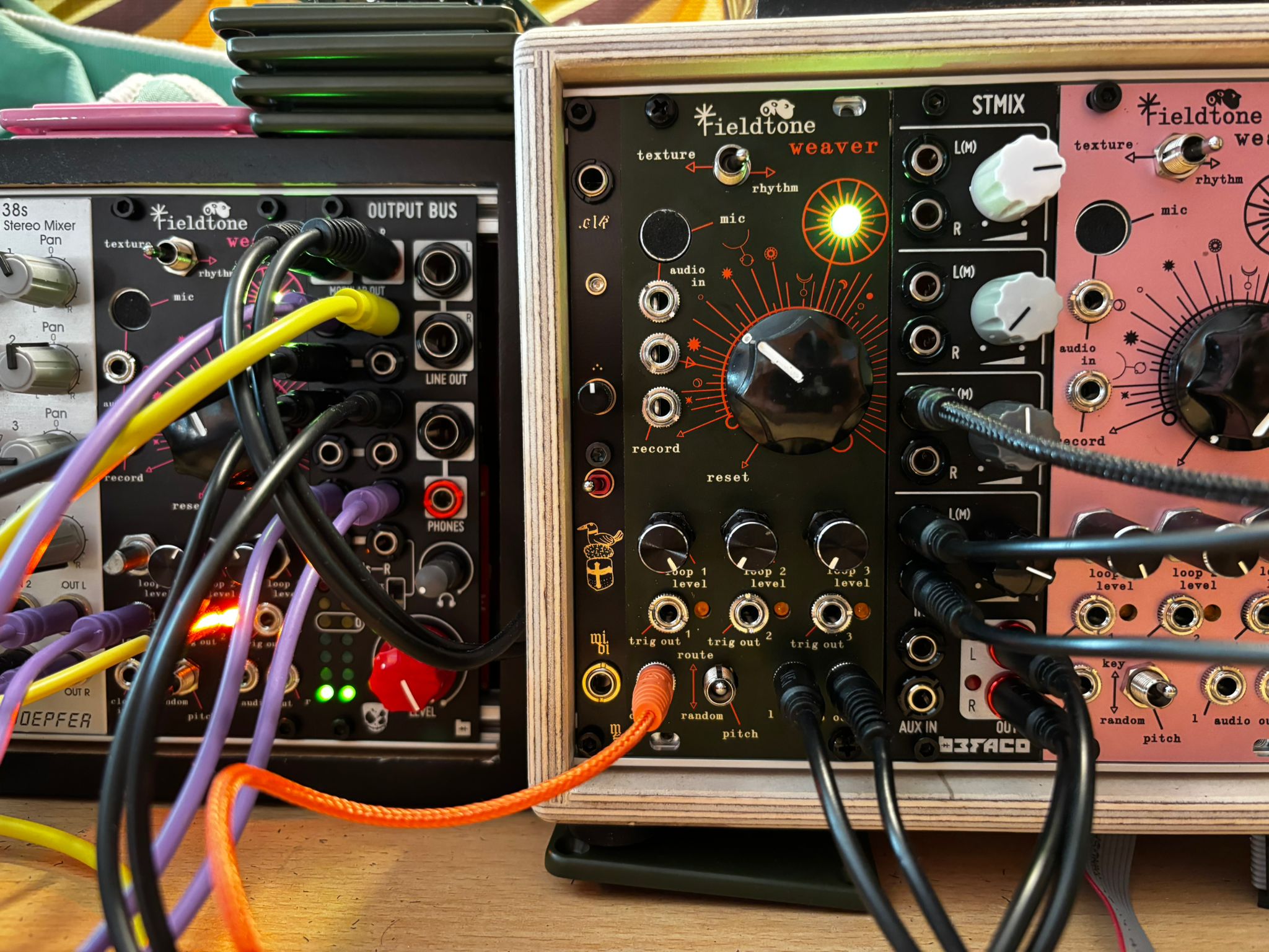 Fieldtone The Weaver Audio Sampler Modular Edition