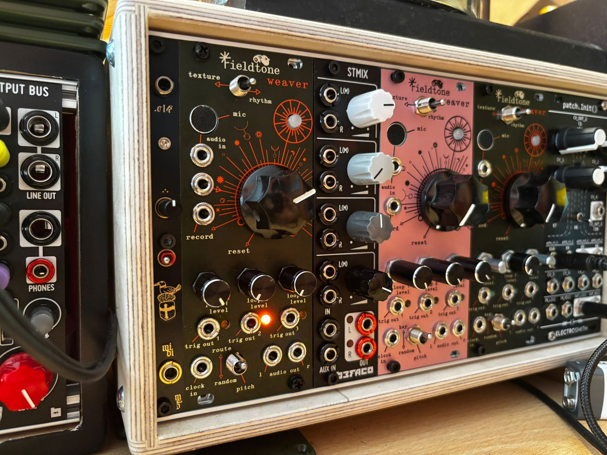 Fieldtone The Weaver Audio Sampler Modular Edition