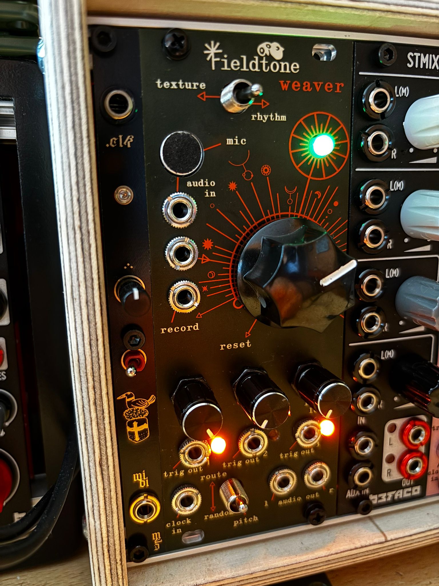 Fieldtone The Weaver Audio Sampler Modular Edition