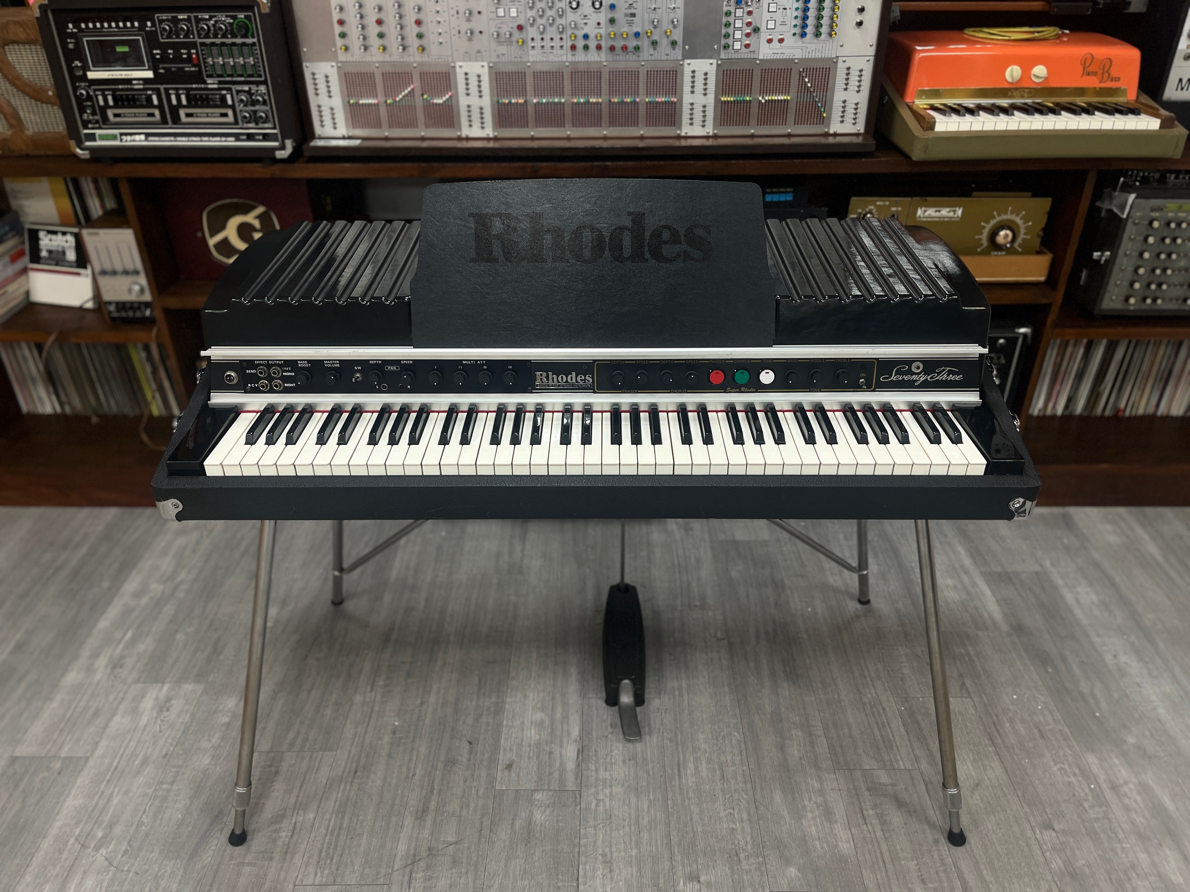 (Fender) Super Rhodes Mk1 Stage 73 (Seventy Three)