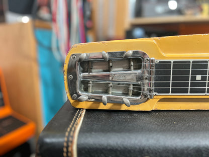 Fender Deluxe 6 'Stringmaster' Lap Steel Guitar