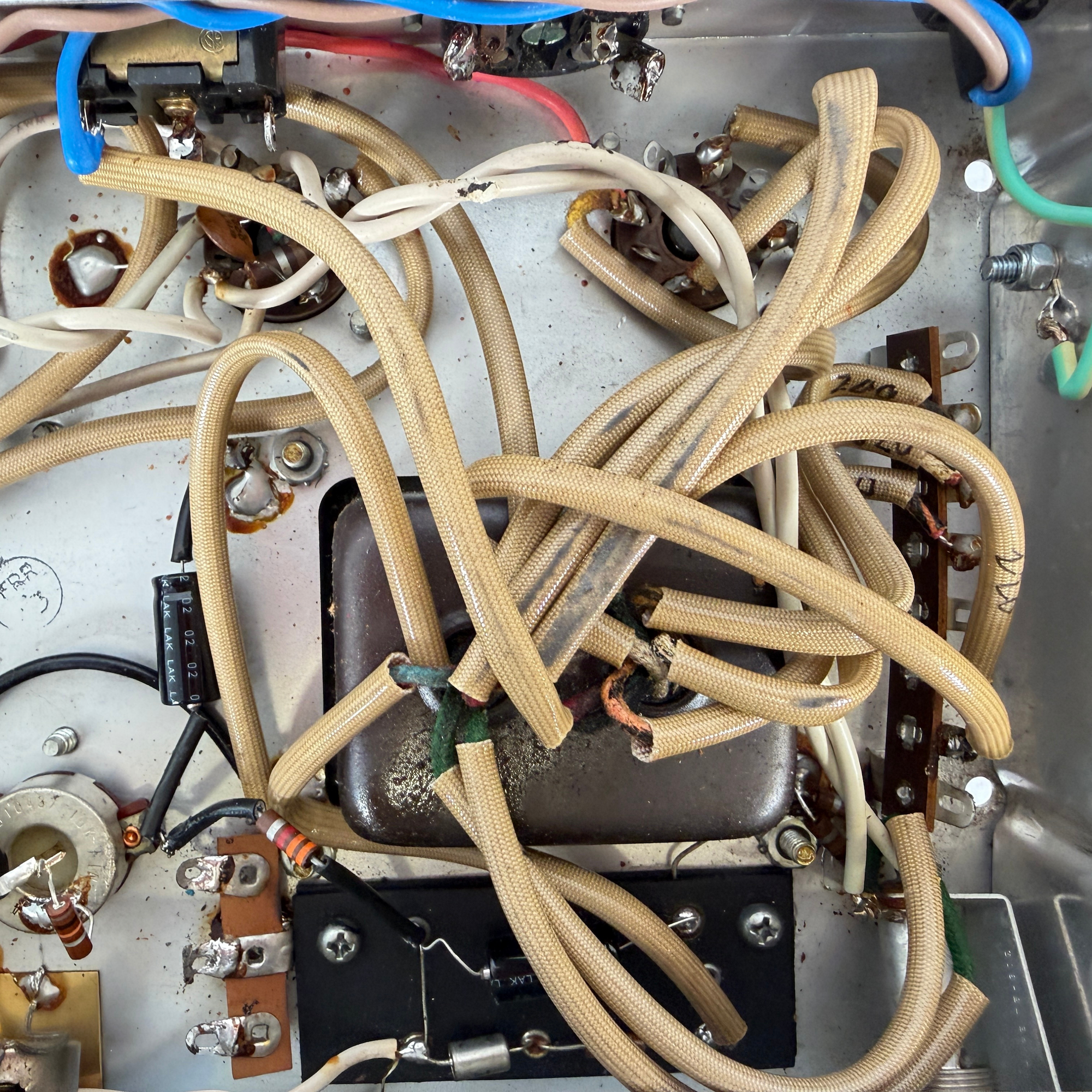 Fender Vibrolux Reverb_14