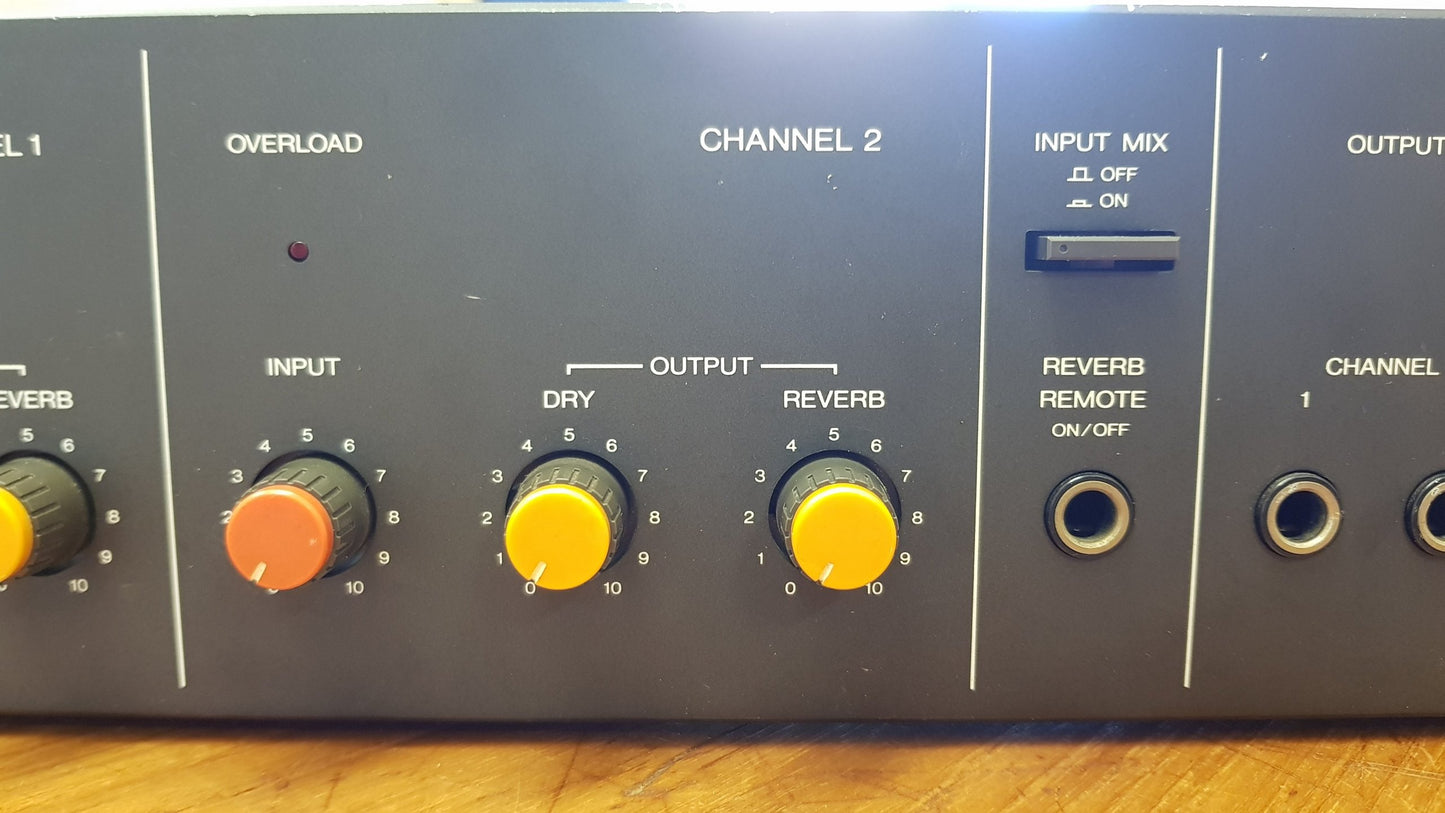 Fostex 3180 2-Channel Reverb