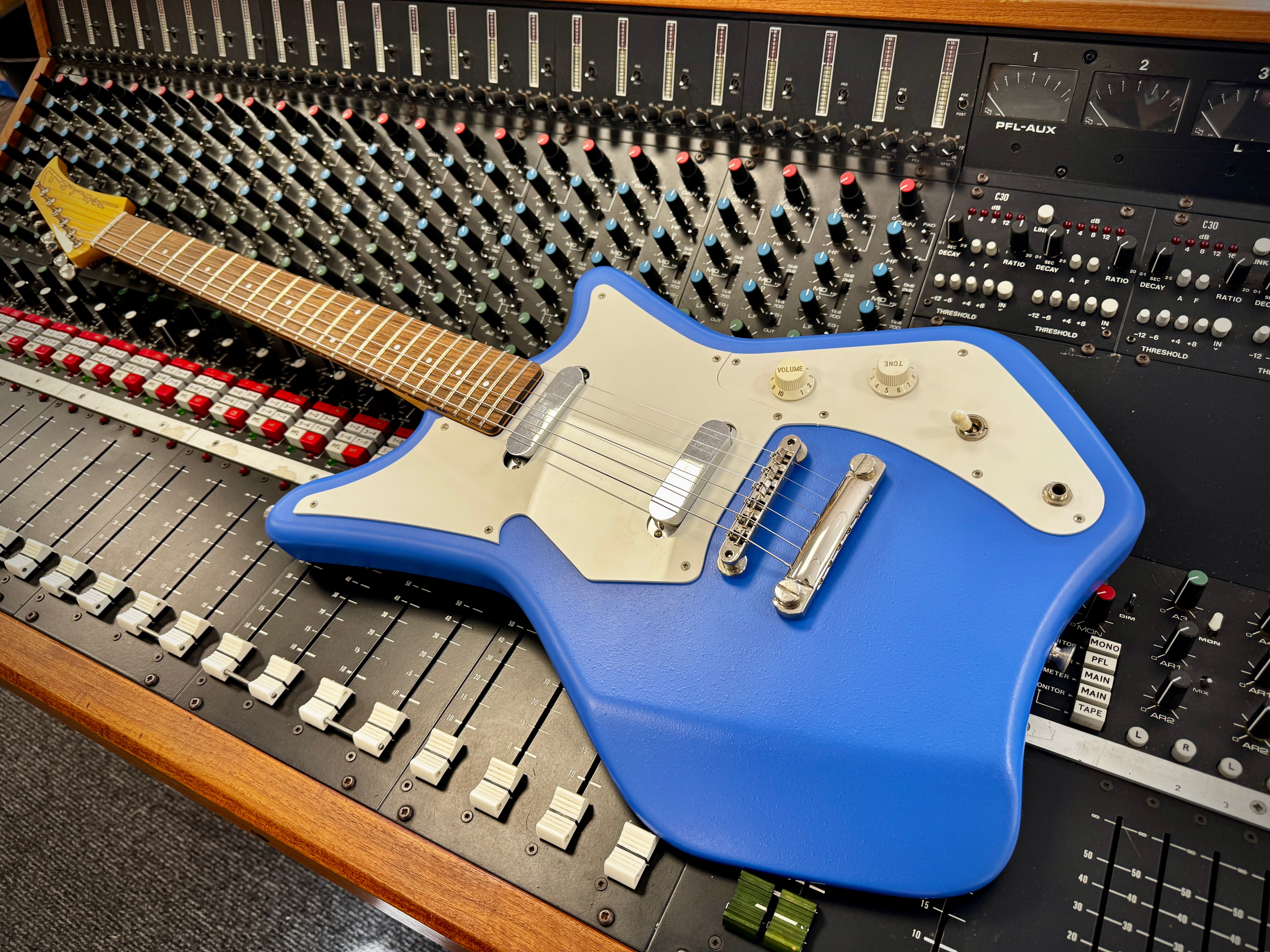 Fujigen PP4-380 Offset Electric Guitar Body