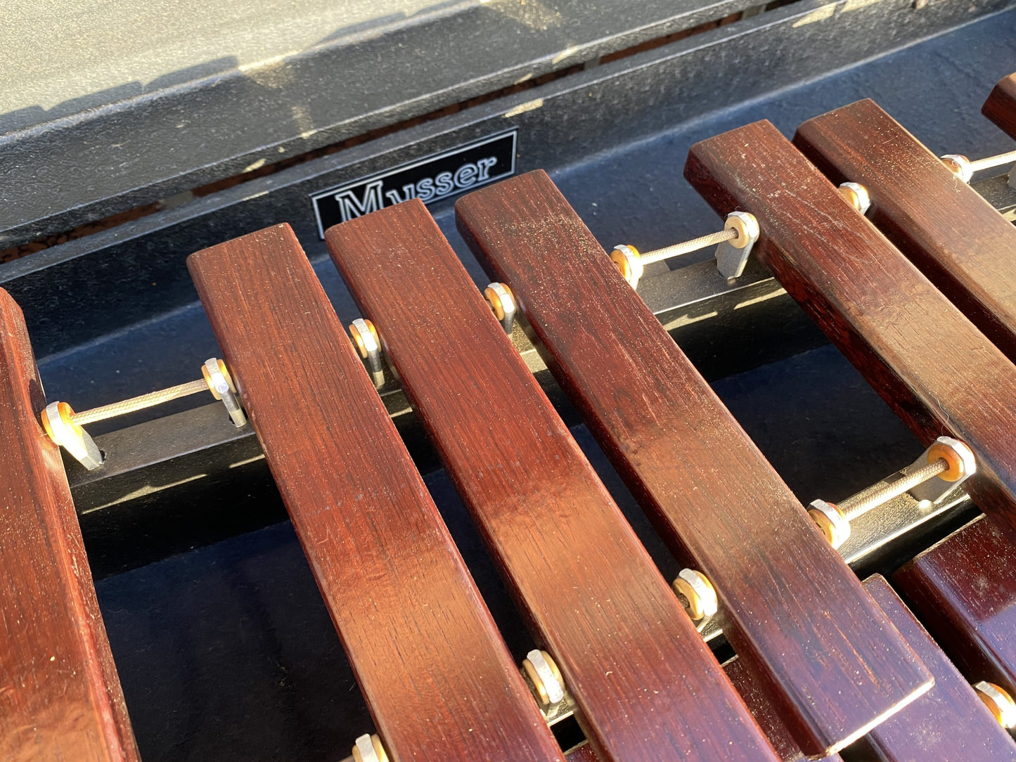 Musser M40 2.5 Octave Rosewood Xylophone