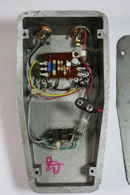 VOX TONE BENDER FUZZ V-828