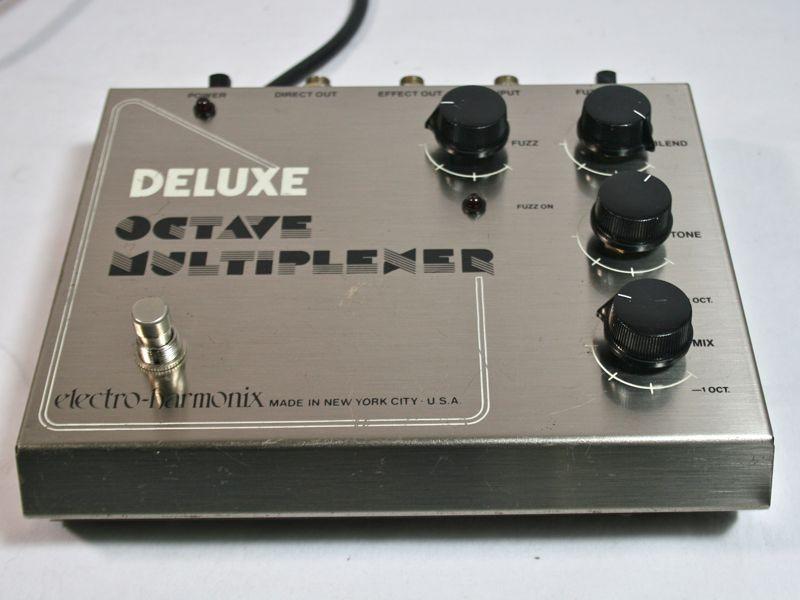 ELECTRO HARMONIX DELUXE OCTAVE MULTIPLEXER