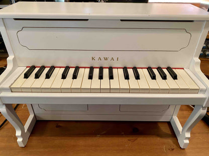 Toy Store: Kawai Toy Upright Piano (White)