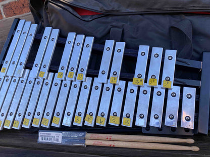 Yamaha MBL-32 Glockenspiel (Xylophone)