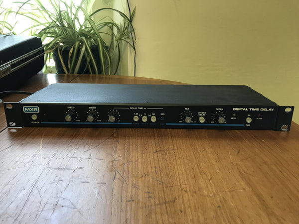 MXR M175 Digital Time Delay FOR SALE – Soundgas