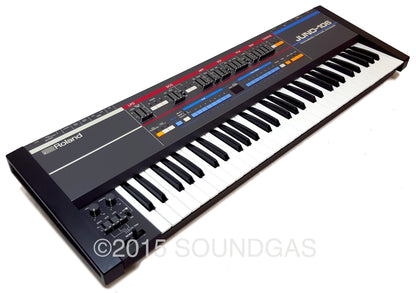 Roland Juno-106 Synth