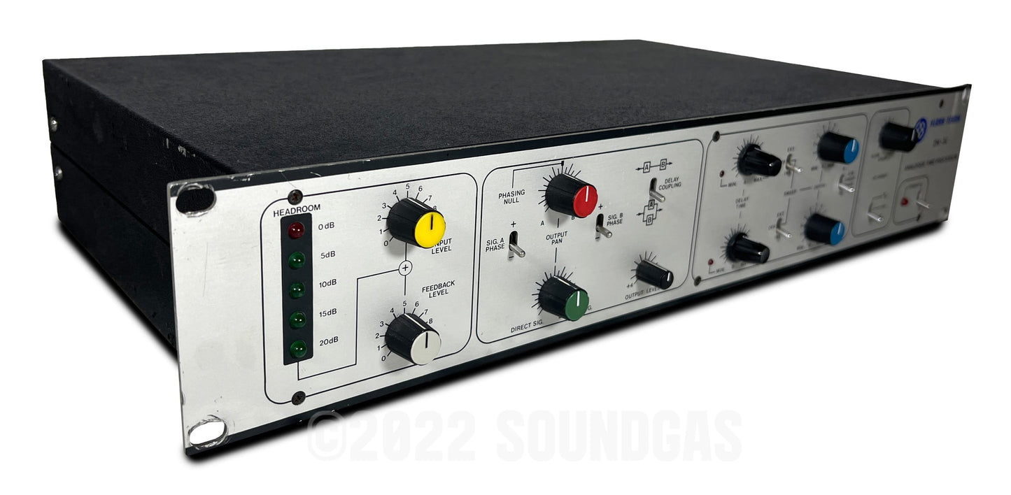 Klark-Teknik DN-34 Analogue Time Processor