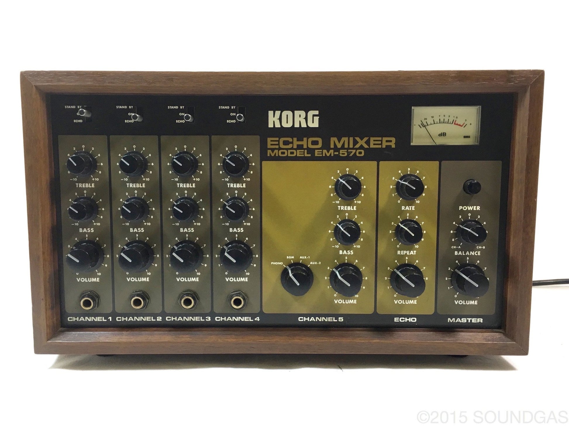 KORG ECHO MIXER EM-570 (MN-3005 delay)