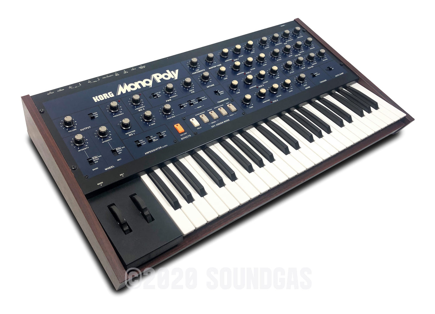 Korg Mono/Poly MP-4 with MIDI