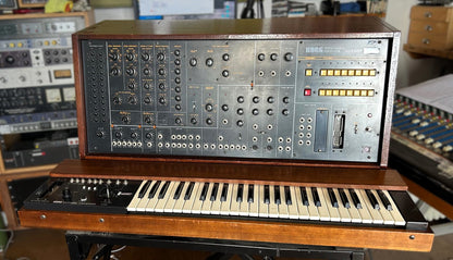 Korg PS-3200 & PS-3010