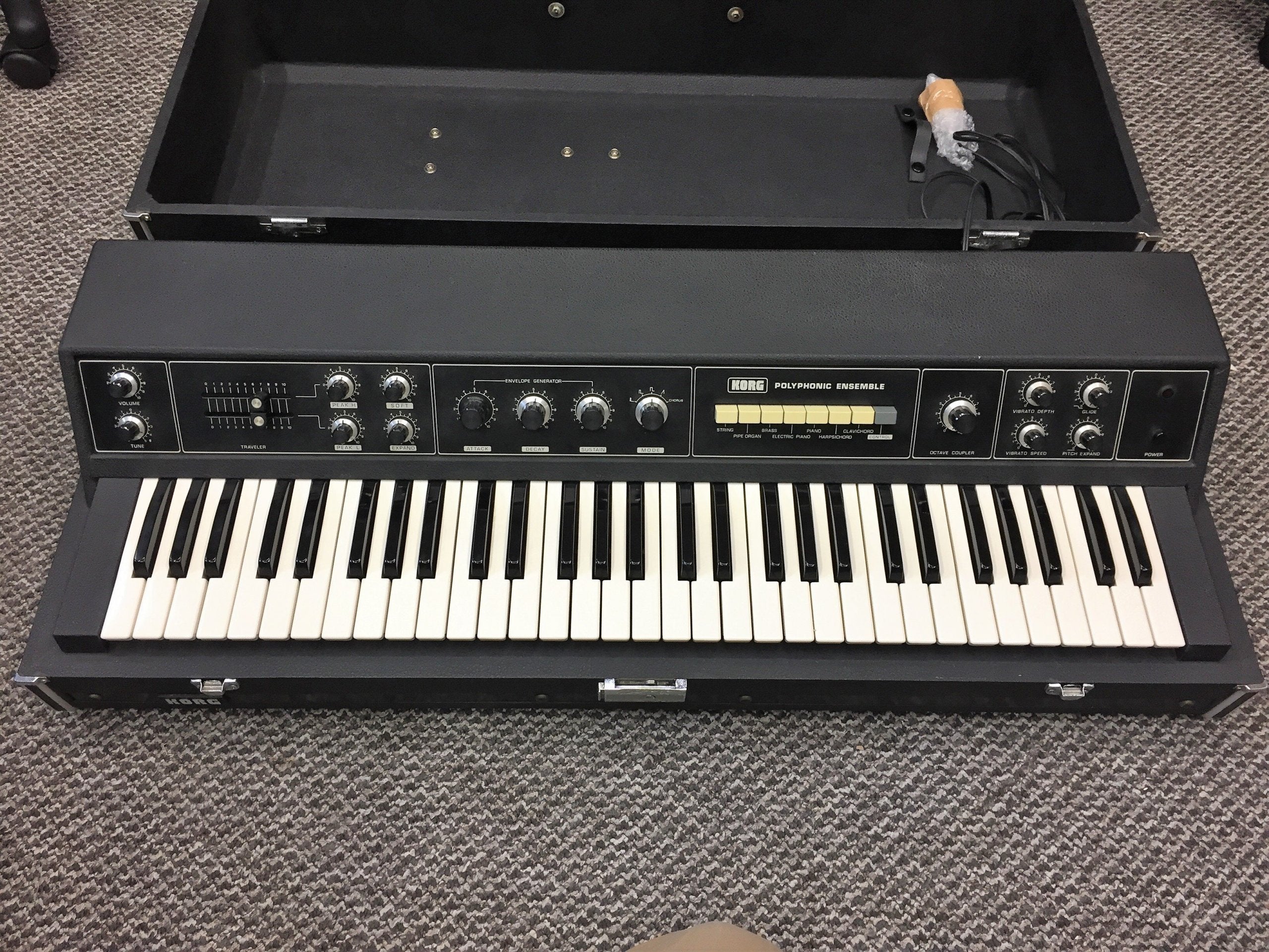 Korg PE-1000 Polyphonic Ensemble + all pedals u0026 stand FOR SALE – Soundgas