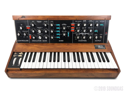 Moog 1974 Minimoog Model D + Kenton MIDI