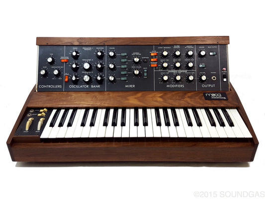 MINIMOOG MODEL D