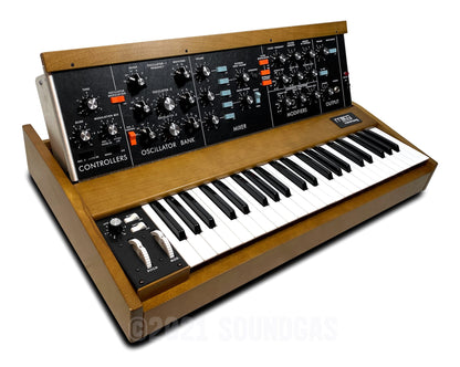 Moog MiniMoog Model D Reissue