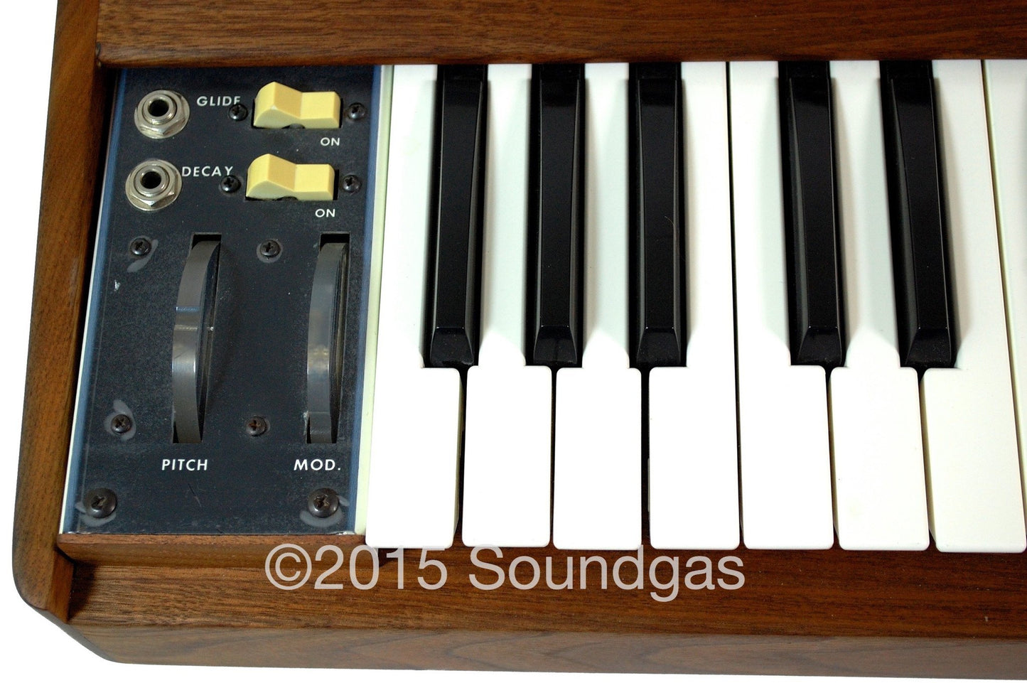 MOOG MUSIC MINIMOOG MODEL D (1972)