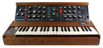 MOOG MUSIC MINIMOOG MODEL D (1972)