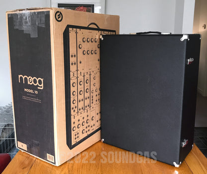 Moog Model 10