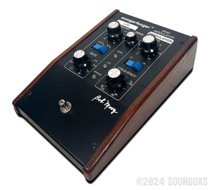 Moogerfooger MF-102 Ring Modulator