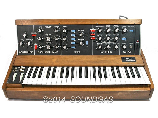 MOOG MUSIC 1977 MINIMOOG MODEL D