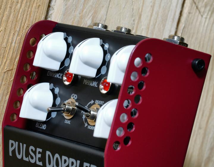 ThorpyFX Pulse Doppler - Analog Phaser / Vibrato / Trem