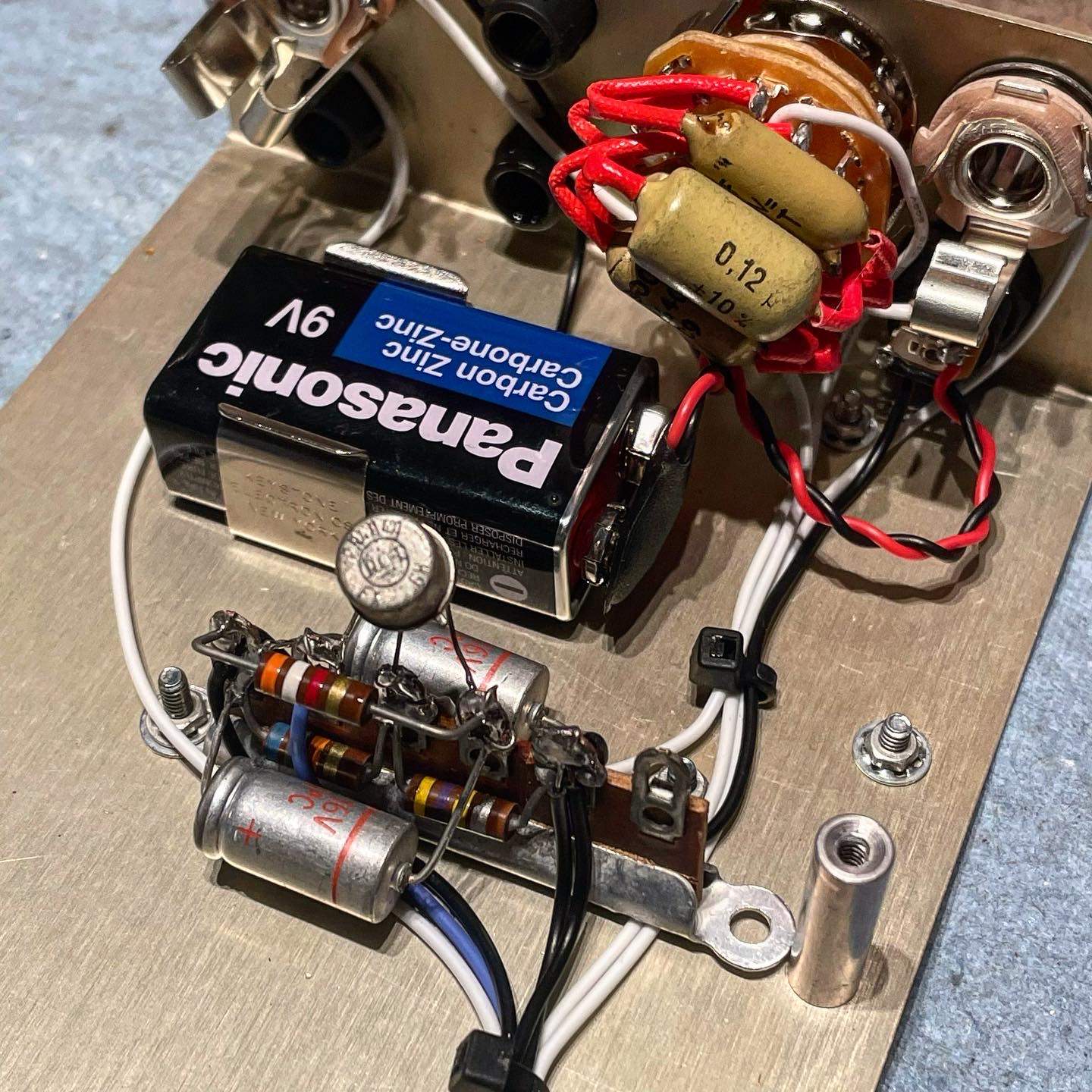 R2R Electric Treble Booster #934