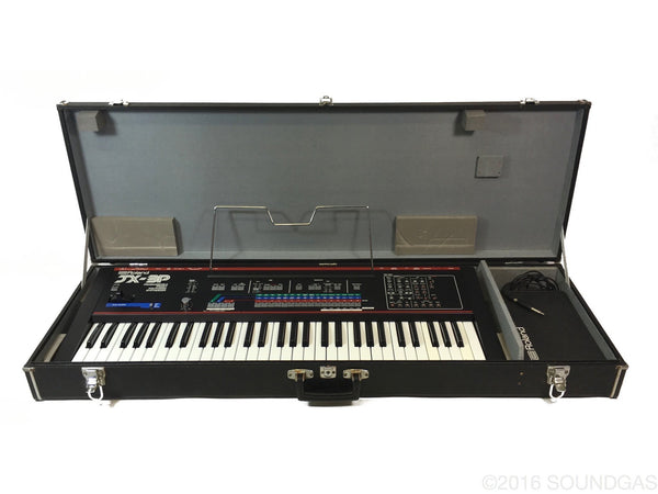 Roland-JX-3P-and-PG-200-Synth-