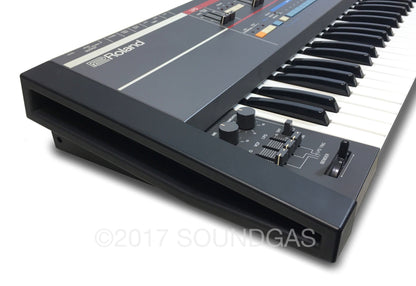 Roland Juno-106 with Original Case