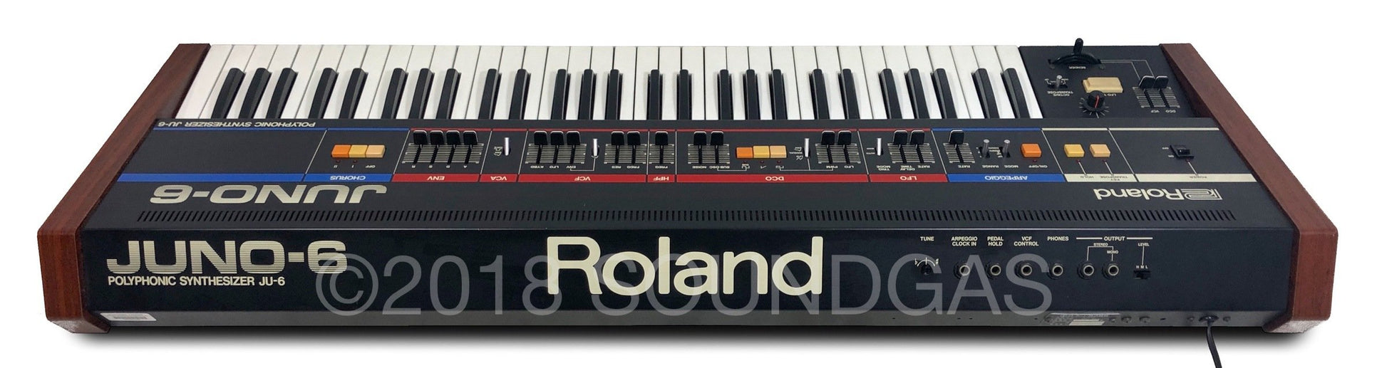 Roland Juno-6