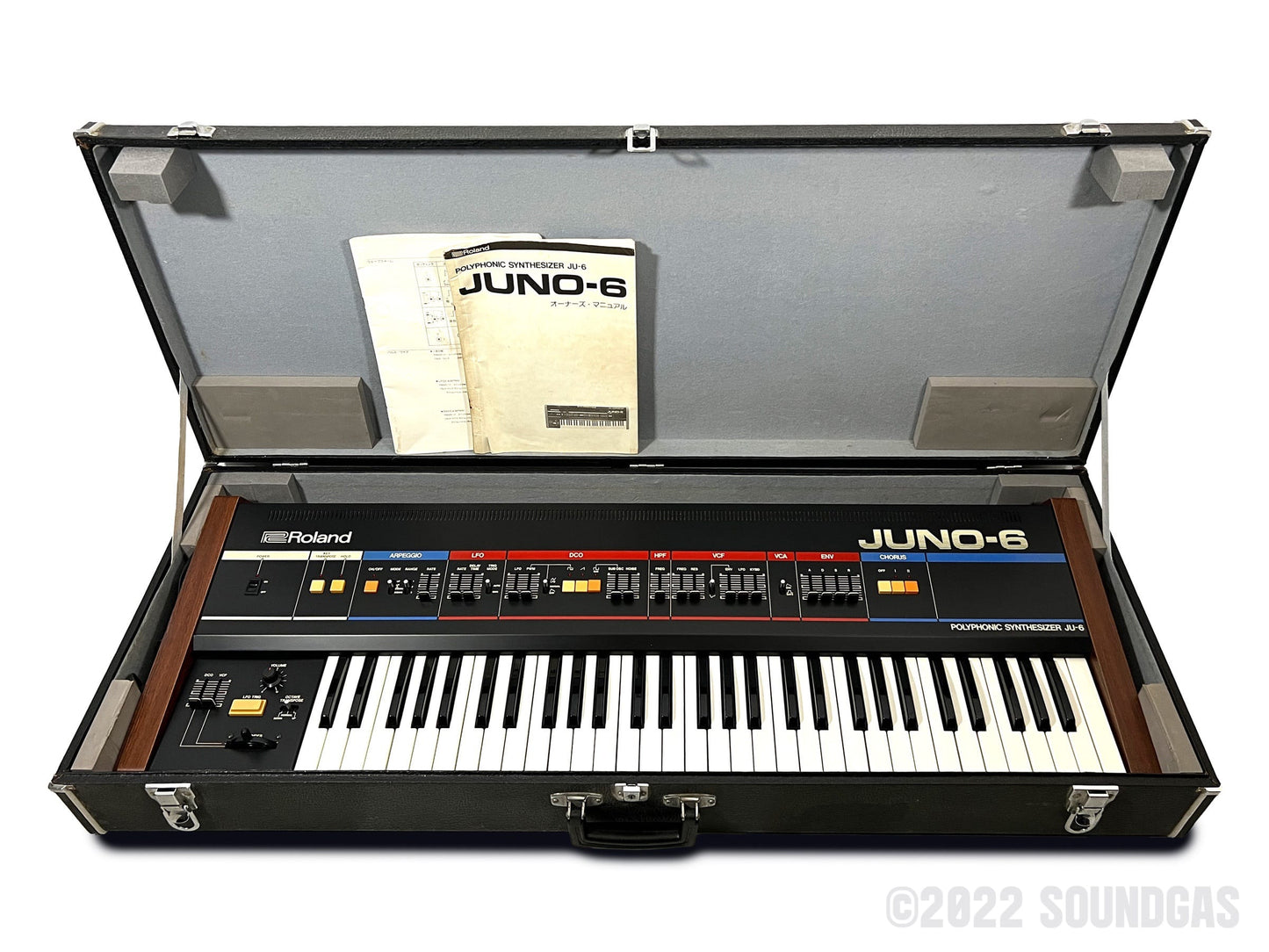 Roland Juno-6